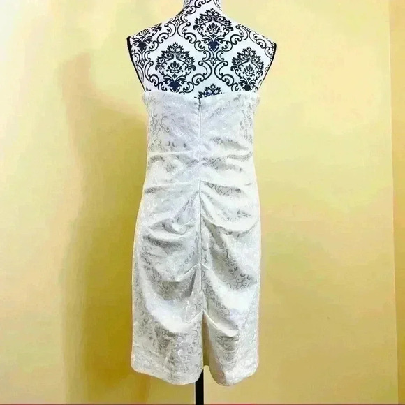 Blondie Nites by Stacy Sklar Creme & Gold Strapless Bodycon Mini Dress Size 13 - Picture 9 of 16